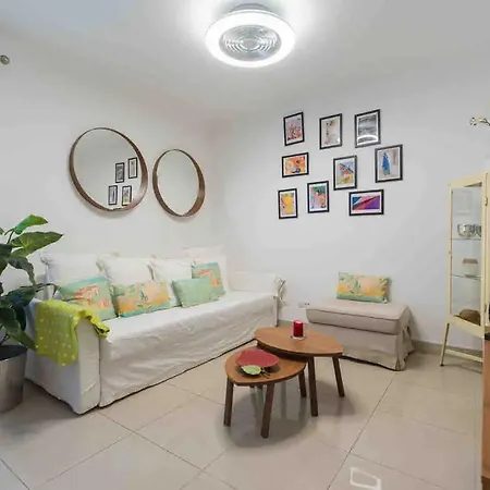 Palmas Canteras Apartment